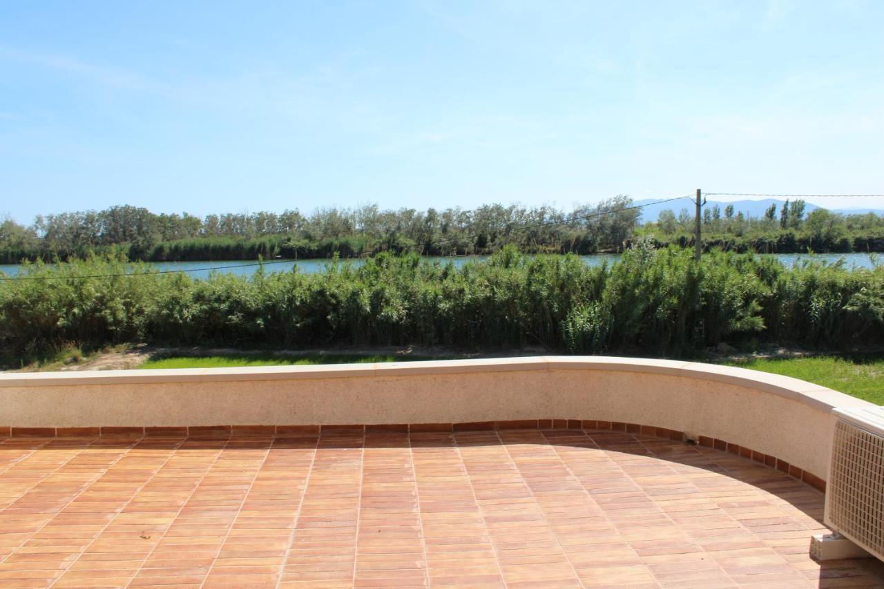 Villa De L'Ebre 델테브레 외부 사진
