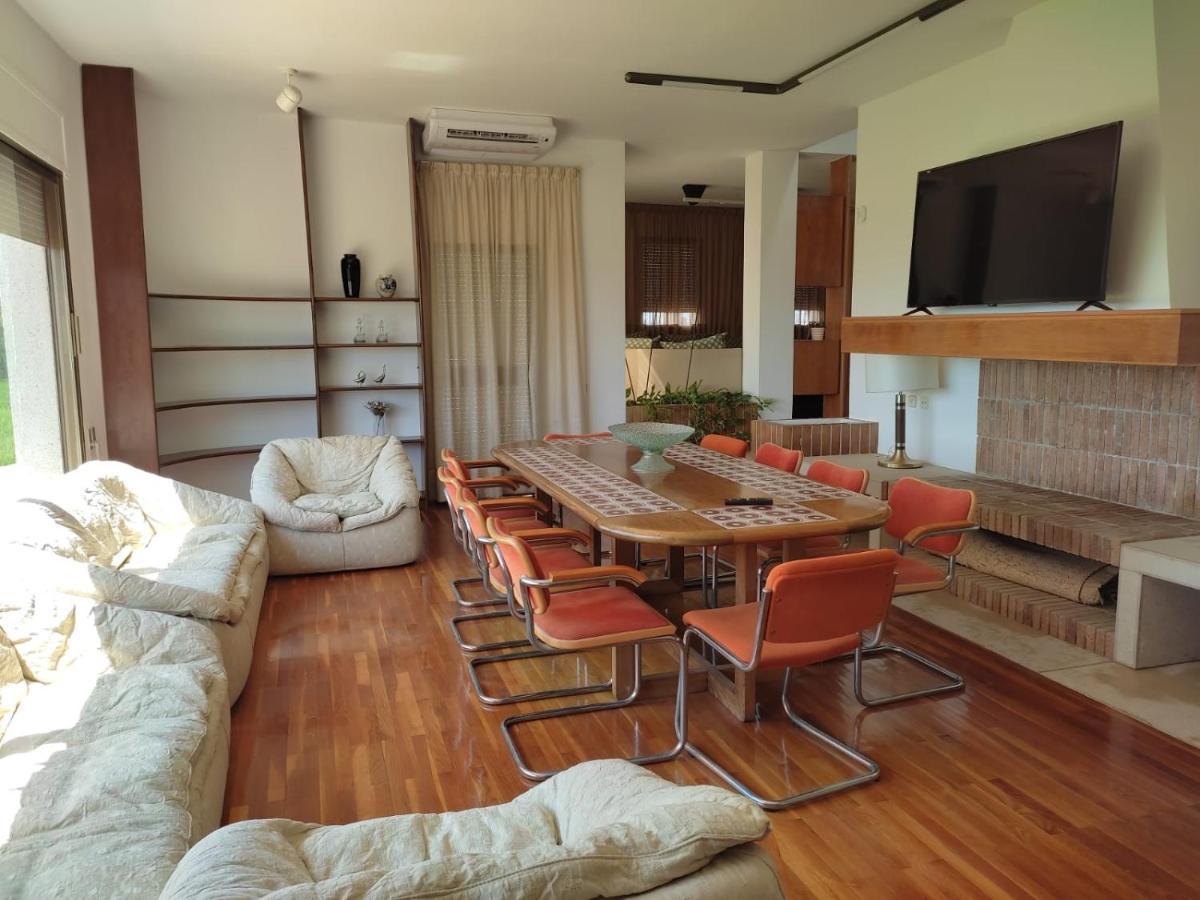 Villa De L'Ebre 델테브레 외부 사진