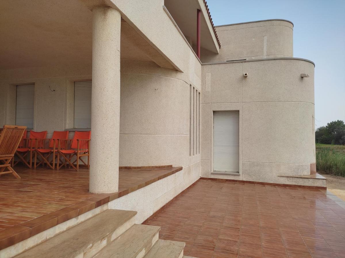 Villa De L'Ebre 델테브레 외부 사진